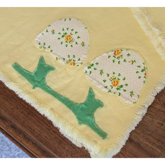 Vintage 70s Yellow Placemats Napkins Set of 4 Patchwork Mushrooms - Picture 5 of 11